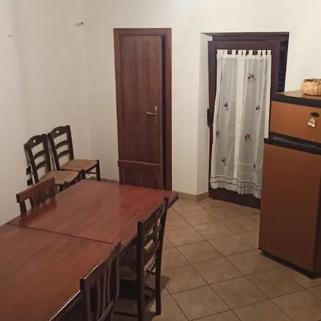 Apartmán Casa Vacanze Con Vista Aieta